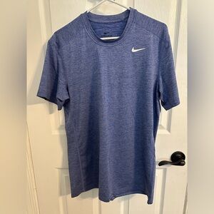 Men’s Nike dri fit tshirt size large
